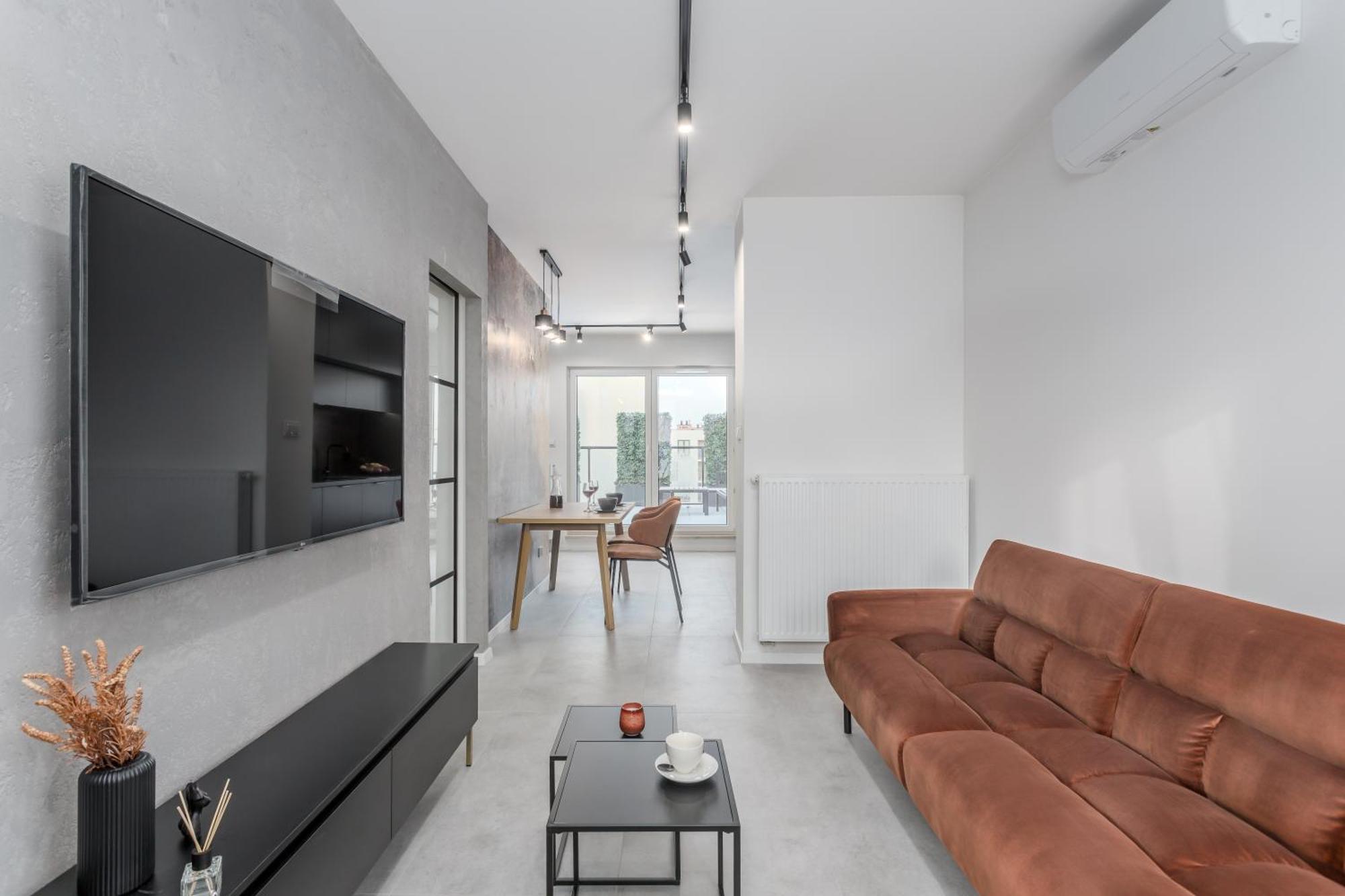 Apartment Jacuzzi Hideout - Private Terrace - Free Parking